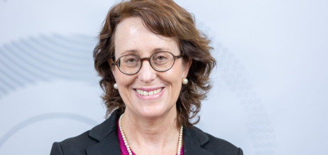 פרופ' ג'ני ברונשטיין